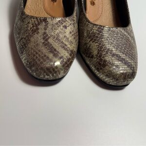Snake skin Heels size 5 Ros Hommerson excellent condition worn once kitten heel